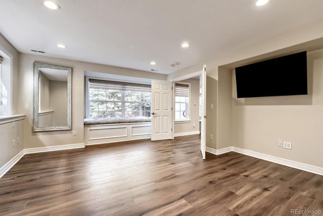 9368 S Silent Hills Drive, Lone Tree, CO 80124