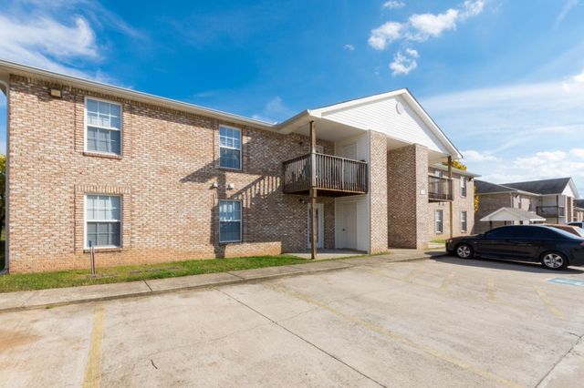 3301 Royster Ln Apt 405, Clarksville, TN 37042