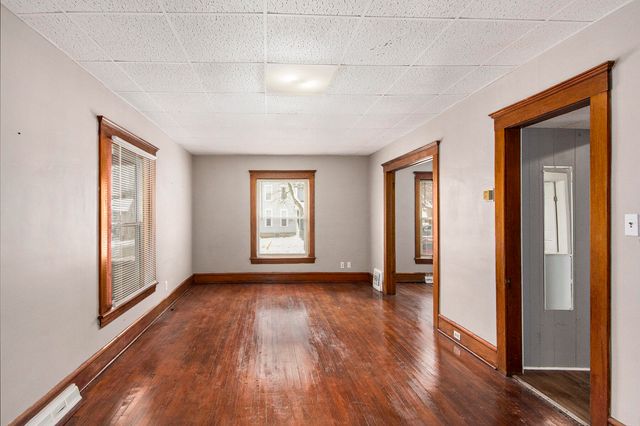 715 2nd Street, Jackson City, MI 49203