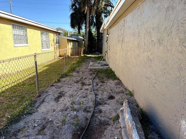 4304 W ARCH STREET, Tampa, FL 33607