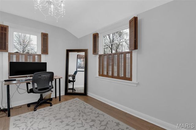 2124 Bredell Avenue, Maplewood, MO 63143