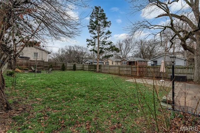 2124 Bredell Avenue, Maplewood, MO 63143