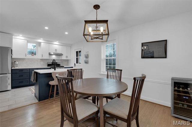 2124 Bredell Avenue, Maplewood, MO 63143