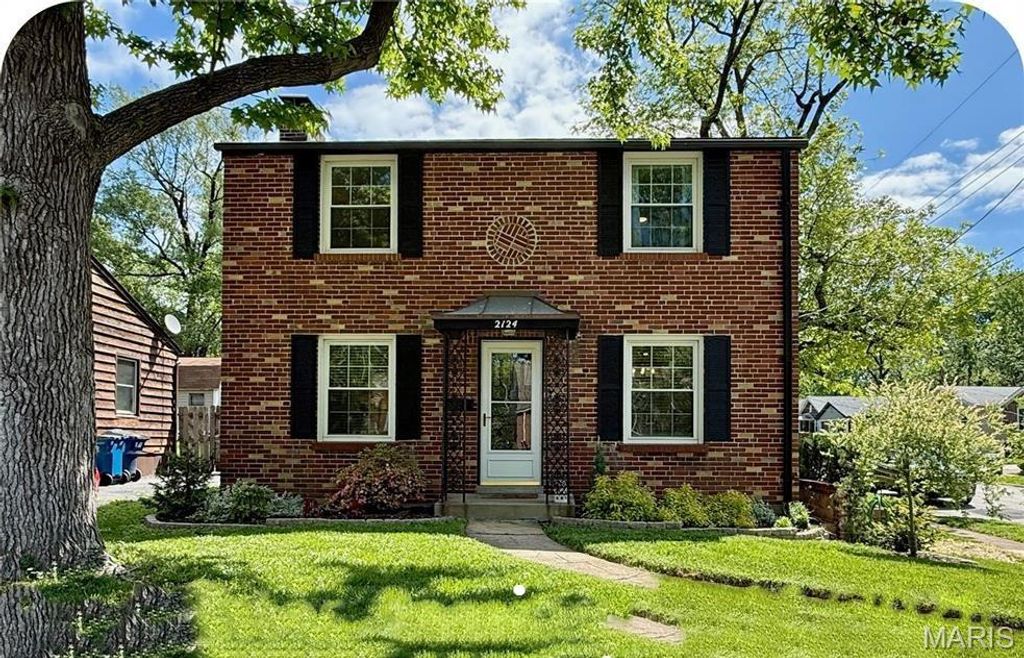 2124 Bredell Avenue, Maplewood, MO 63143
