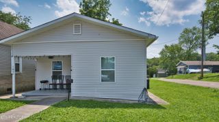 1625 Worth St, Knoxville, TN 37917