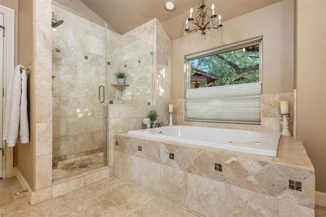 20608 Thurman Bend RD, Spicewood, TX 78669