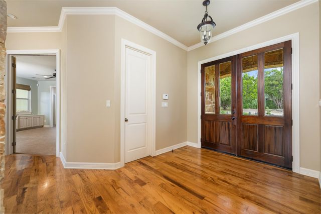20608 Thurman Bend RD, Spicewood, TX 78669
