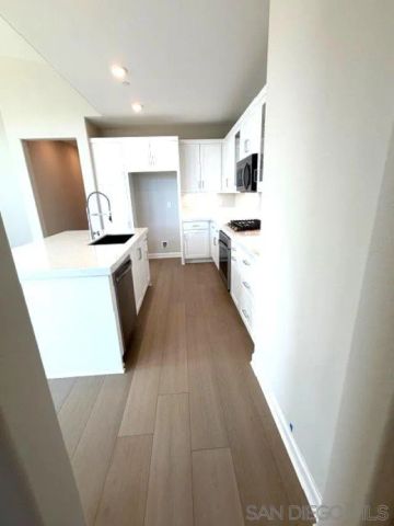 12486 Miranda Way, San Diego, CA 92129