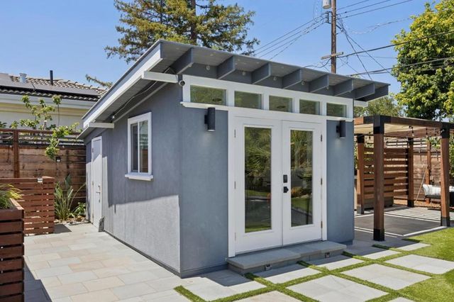18297 Clemson Avenue, Saratoga, CA 95070