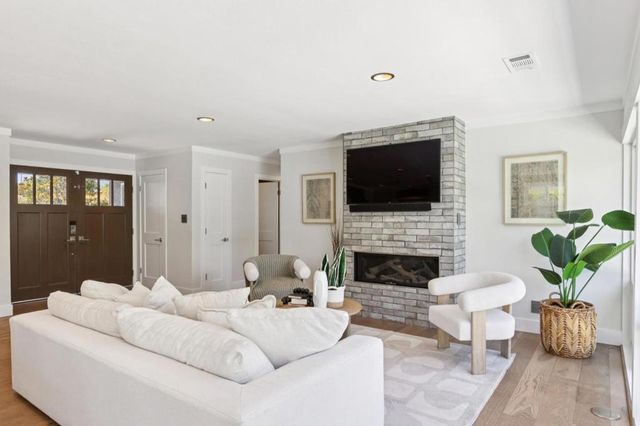 18297 Clemson Avenue, Saratoga, CA 95070