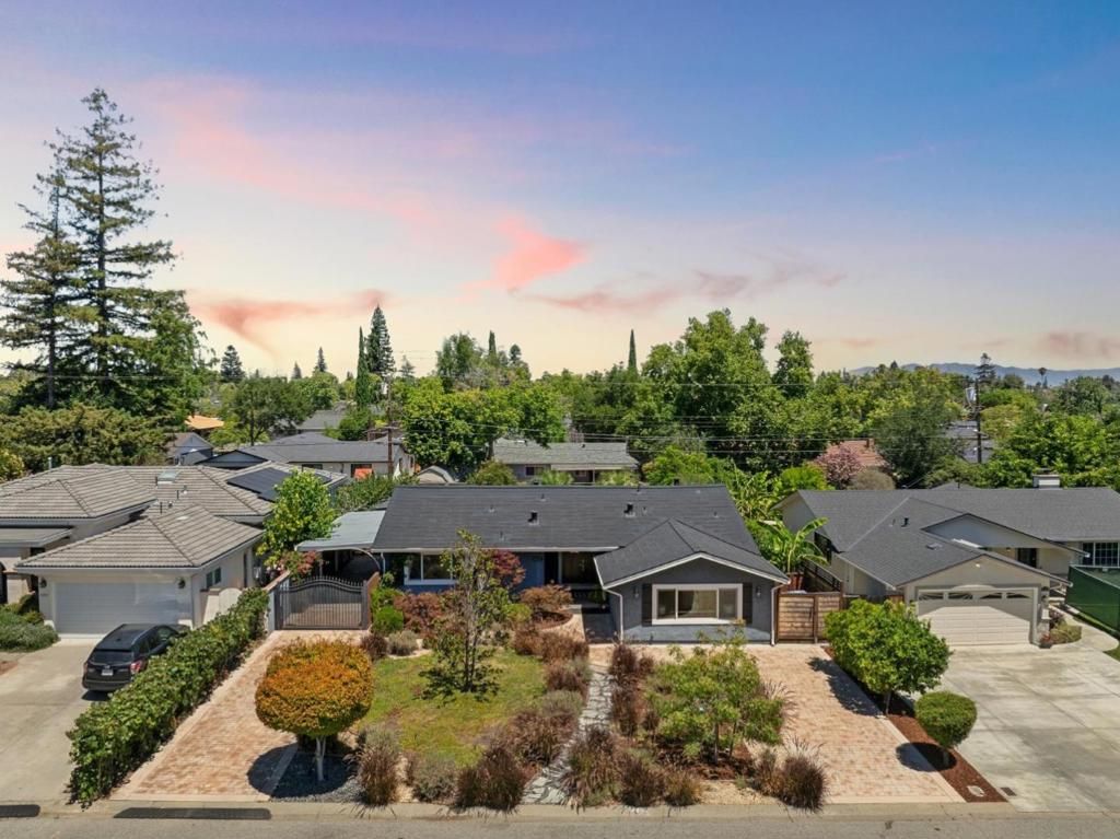 Image 30 of property listing at 18297 Clemson Avenue, Saratoga, CA 95070