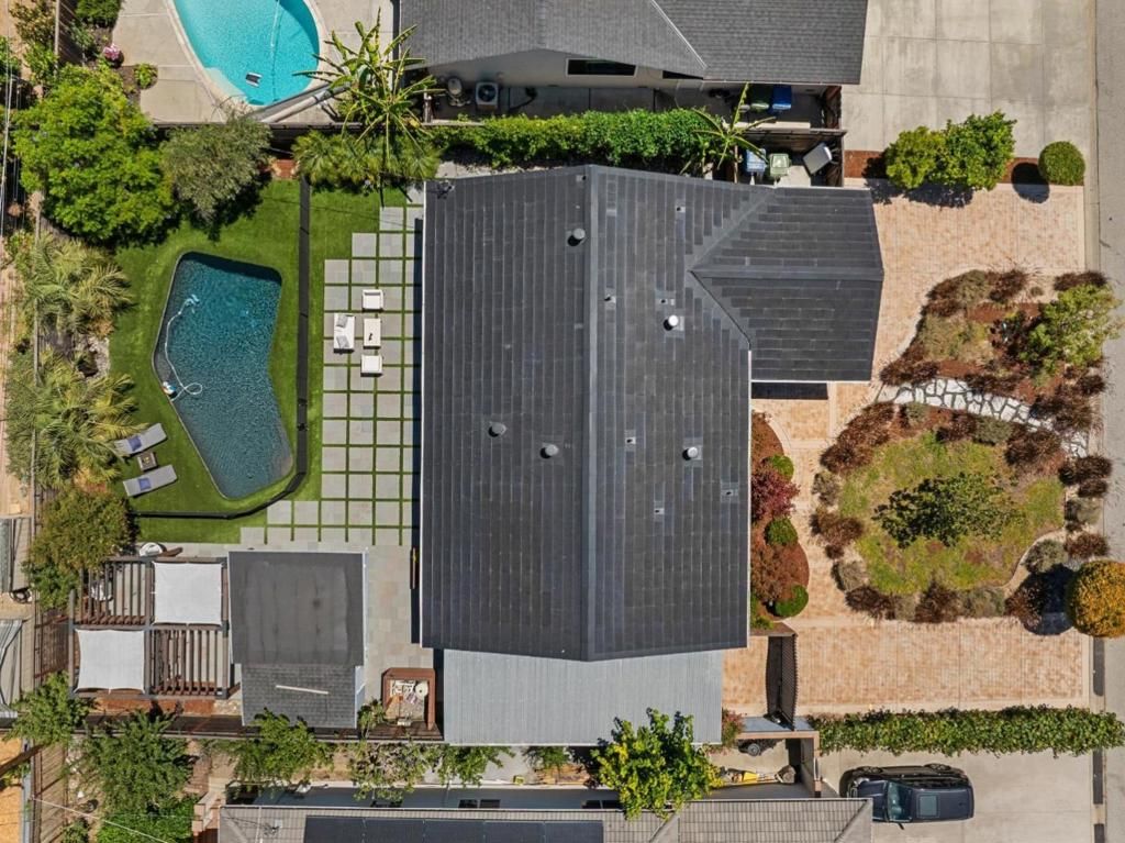 Image 31 of property listing at 18297 Clemson Avenue, Saratoga, CA 95070