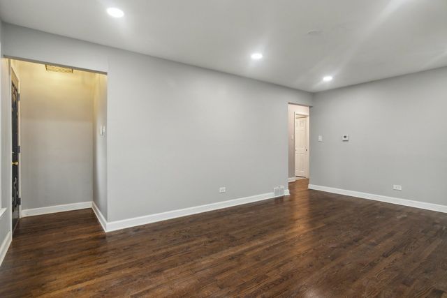 15123 Wabash Avenue, South Holland, IL 60473