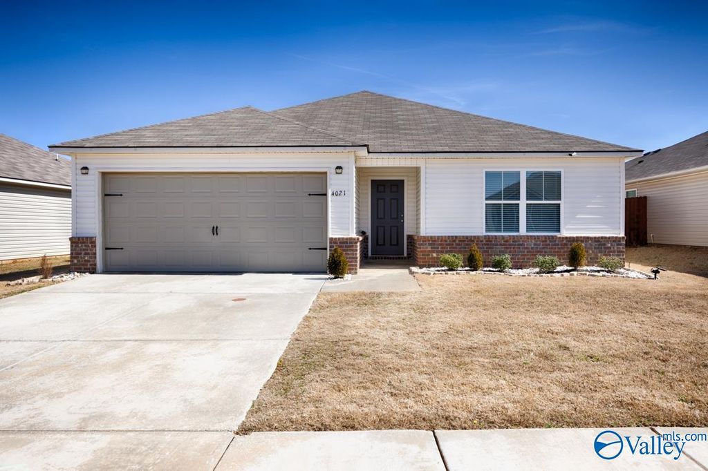 4021 Ryan Drive SW, Decatur, AL 35603