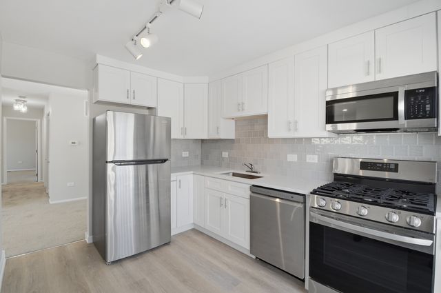 205 Nantucket Harbor 205, Schaumburg, IL 60193