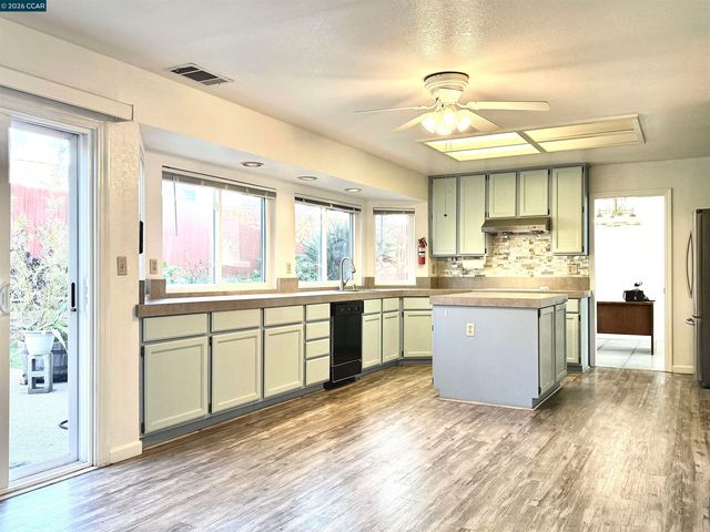 2504 Brocket Court, Antioch, CA 94531