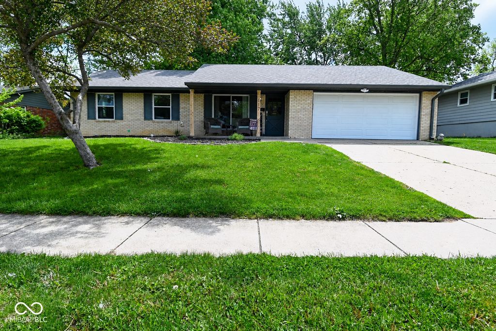 117 E Tilden Drive, Brownsburg, IN 46112