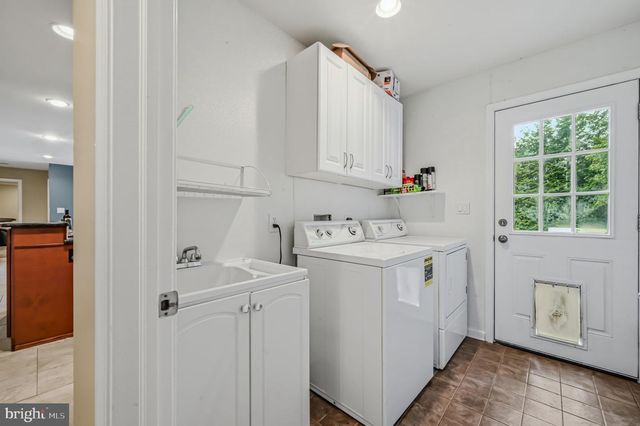 4554 SIMON RD, Wilmington, DE 19803