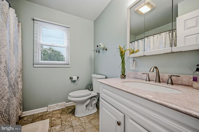 4554 SIMON RD, Wilmington, DE 19803