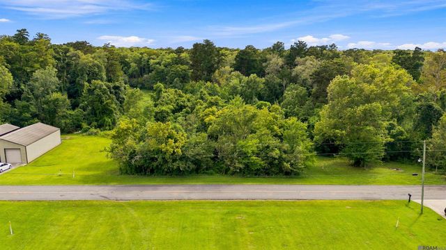 13818 & 13810 Bayou Terrace Dr, St Amant, LA 70774