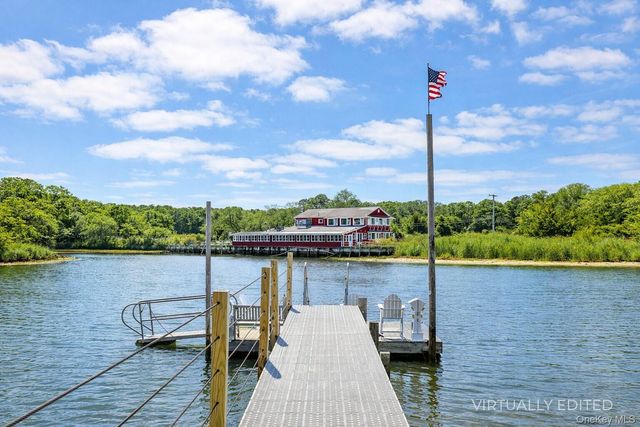 11 Cold Spring Court, Southampton, NY 11968