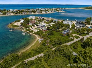 11 Cold Spring Court, Southampton, NY 11968