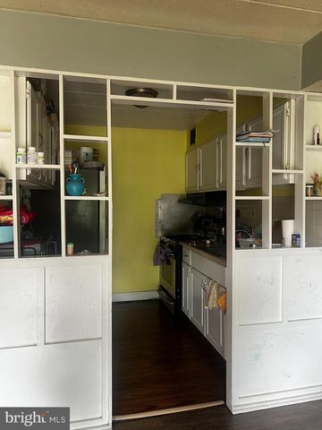 9205 NEW HAMPSHIRE AVE #202, Silver Spring, MD 20903