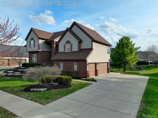 8599 Hummingbird, Commerce Charter Township, MI 48382