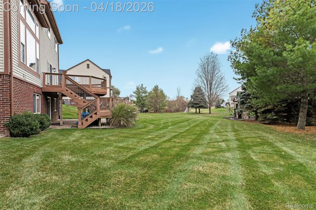 8599 Hummingbird, Commerce Charter Township, MI 48382