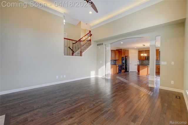 8599 Hummingbird, Commerce Charter Township, MI 48382