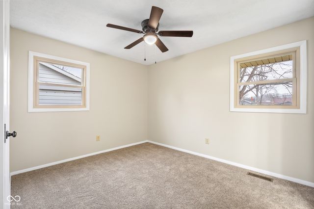 4845 Timbercrest Drive, Columbus, IN 47203