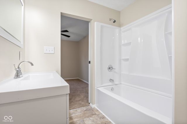 4845 Timbercrest Drive, Columbus, IN 47203