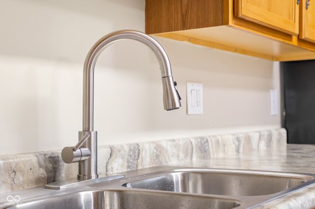 4845 Timbercrest Drive, Columbus, IN 47203