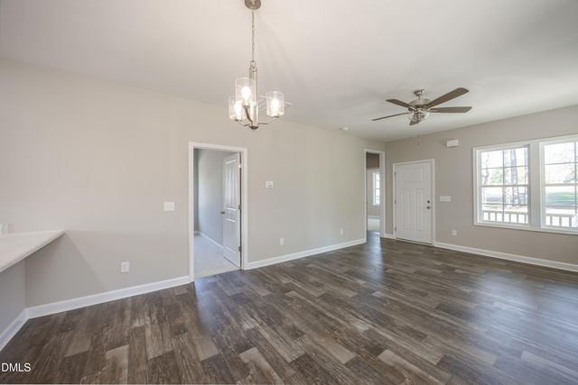 179 W Hamer Street, Coats, NC 27521