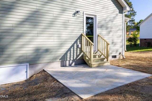 179 W Hamer Street, Coats, NC 27521