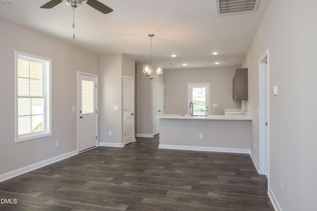 179 W Hamer Street, Coats, NC 27521