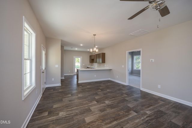 179 W Hamer Street, Coats, NC 27521