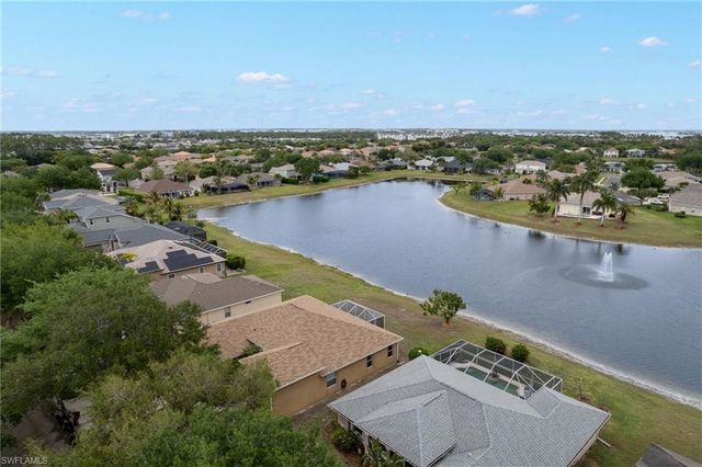 17451 Stepping Stone DR, Fort Myers, FL 33967