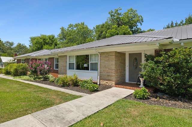 120 Dogwood Ln, Winchester, TN 37398