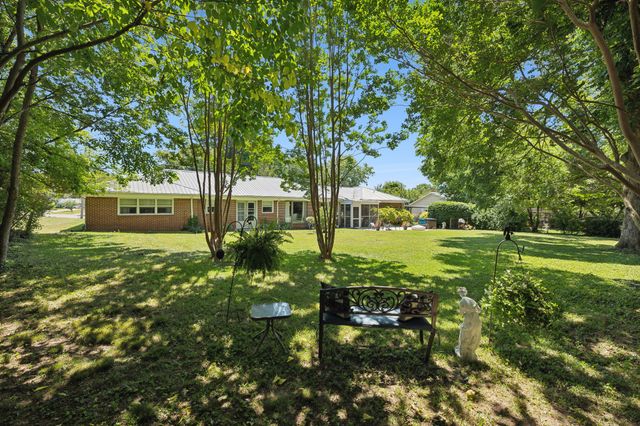 120 Dogwood Ln, Winchester, TN 37398