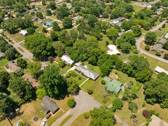 120 Dogwood Ln, Winchester, TN 37398