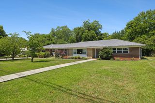 120 Dogwood Ln, Winchester, TN 37398