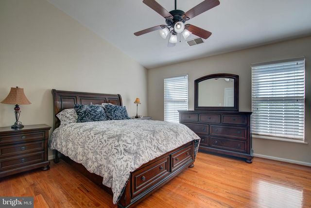 20352 BRIARCLIFF TER, Sterling, VA 20165