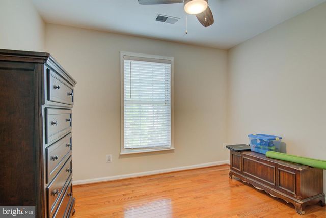 20352 BRIARCLIFF TER, Sterling, VA 20165