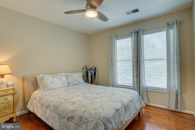 20352 BRIARCLIFF TER, Sterling, VA 20165
