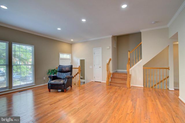 20352 BRIARCLIFF TER, Sterling, VA 20165
