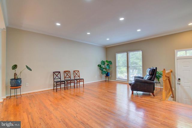 20352 BRIARCLIFF TER, Sterling, VA 20165