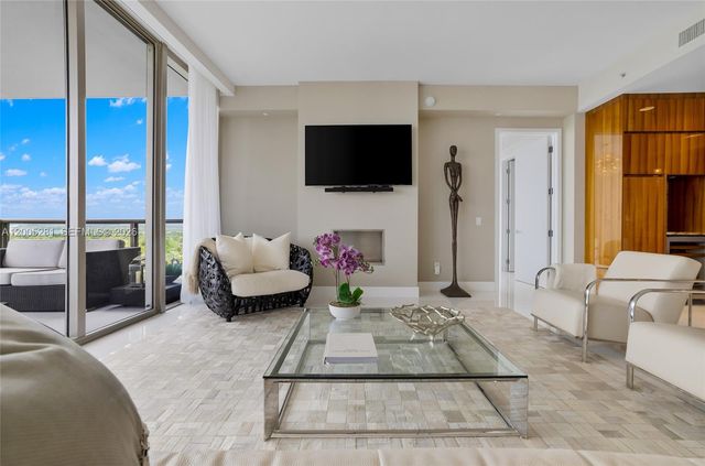 9701 Collins Avenue 805S, Bal Harbour, FL 33154