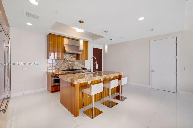 9701 Collins Avenue 805S, Bal Harbour, FL 33154