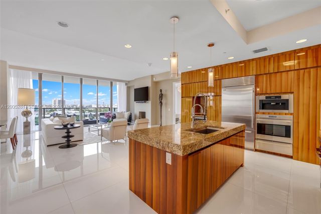 9701 Collins Avenue 805S, Bal Harbour, FL 33154